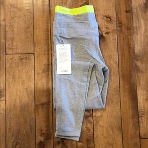 NWT Lululemon Live Natural Pant- size 10